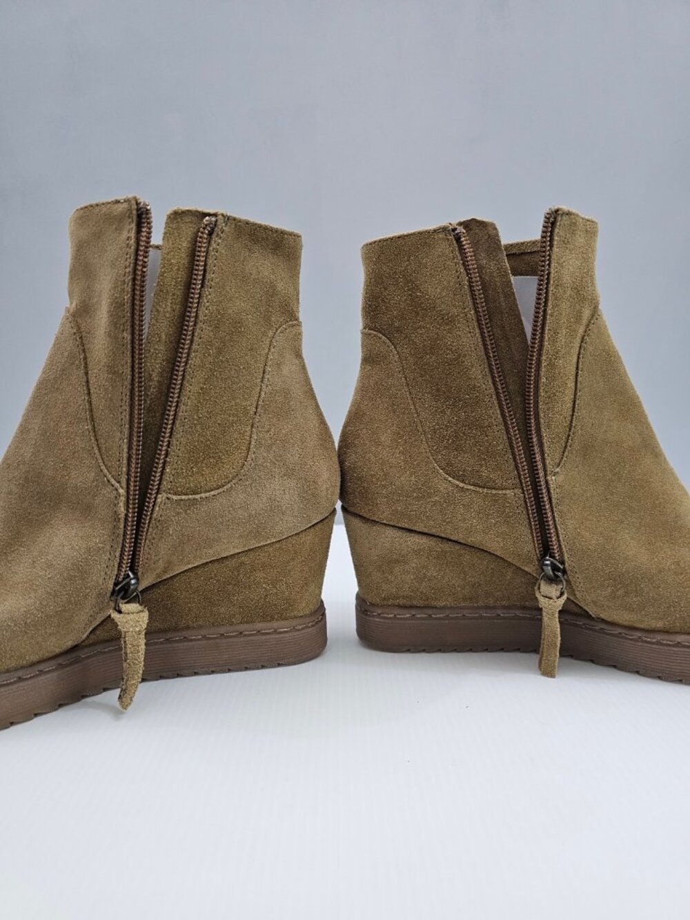 Sofft Shary Wedge Ankle Boot Womens 9 Hazelwood Tan Suede Waterproof Heel Fall - Picture 4 of 15
